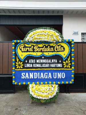 Papan Bunga Duka di Curug